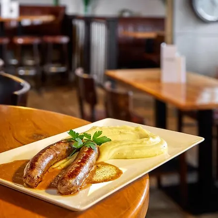 מלון Simon's Plaza 4*