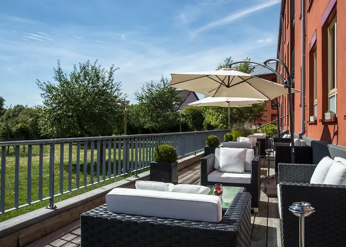 Simon's Plaza 4* Гревенмахер