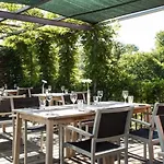 Simon's Plaza غريفينماتشير
