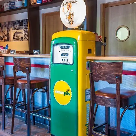 호텔 사이먼스 플라자